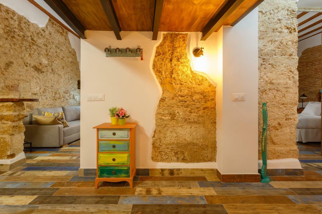 Noah House City Center - Historic Center كاديز المظهر الخارجي الصورة