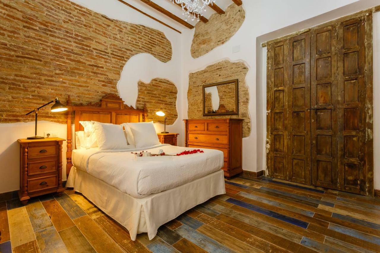 Noah House City Center - Historic Center كاديز المظهر الخارجي الصورة